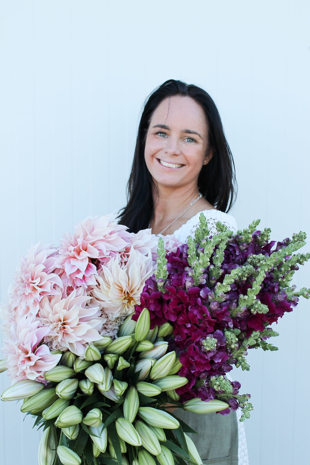 Mel from Mel's Flower Truck | Experience florist flower delivery across Auckland, affordable bouquets, special gift, gift ideas for her