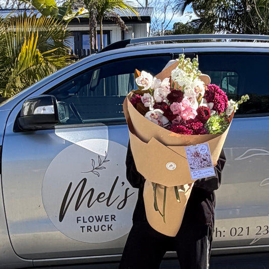 Mel's Market Fresh Flowers - Let Mel Choose