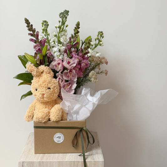 Welcome little one - Flowers & Teddy