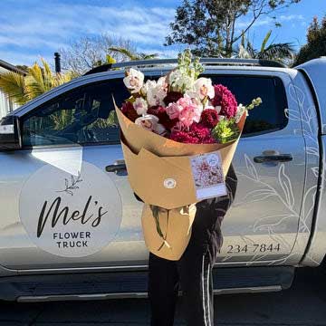 Mel's Market Fresh Flowers - Let Mel Choose
