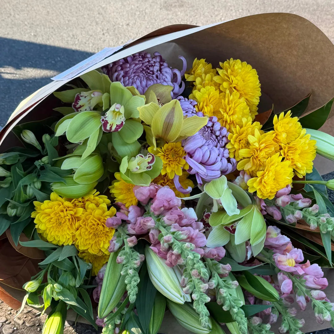 Luscious & Bright Bouquet - Bold & Colourful